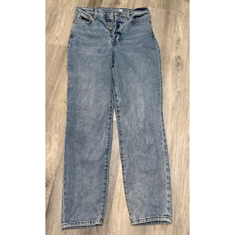 H&M &Denim Ultra High Waist Mom Jeansโ Light Wash Button Fly Size 4 07147902